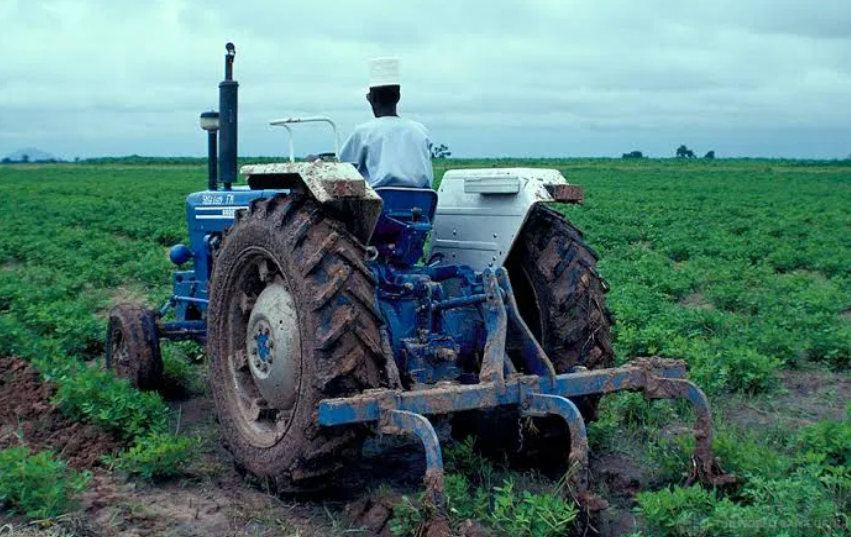 Nigerian Agri-tech startup, Tractrac, launches platform to help farmers Find, Hire, and Pay for tractors