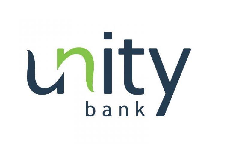 Unity Bank Gives Funds To 120,000 Maize Farmers