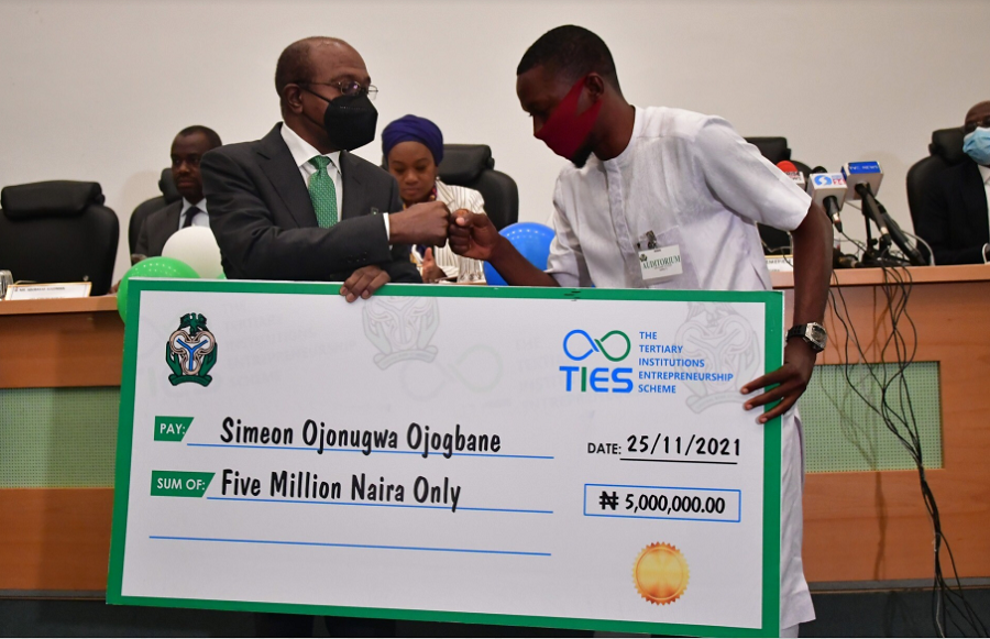 Undergraduates and Graduates Can Apply for CBN TIES Loan, Here’s How