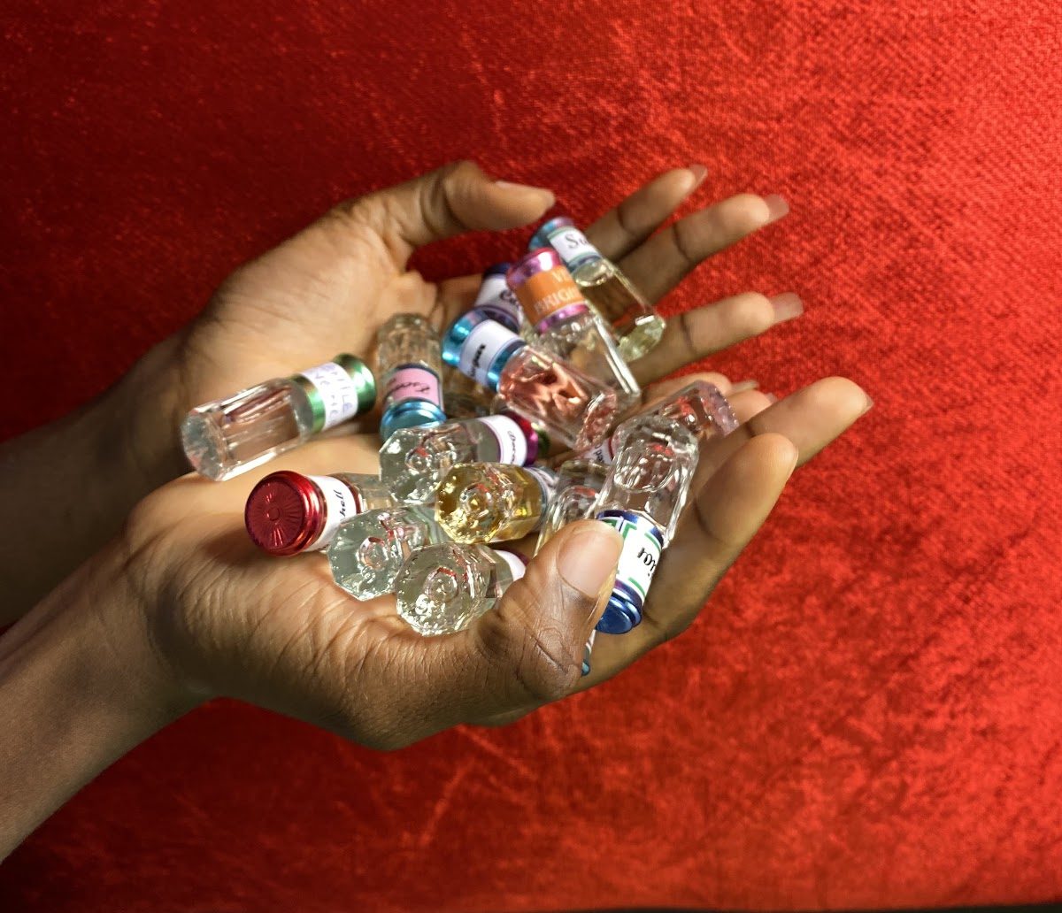 How to start a perfume sale business