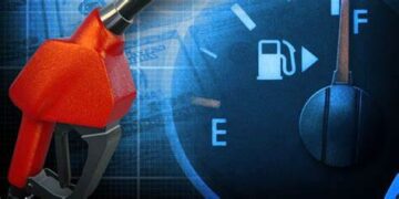 Entrepreneurs Face Rising Costs as Petrol May Cross ₦1,000/L